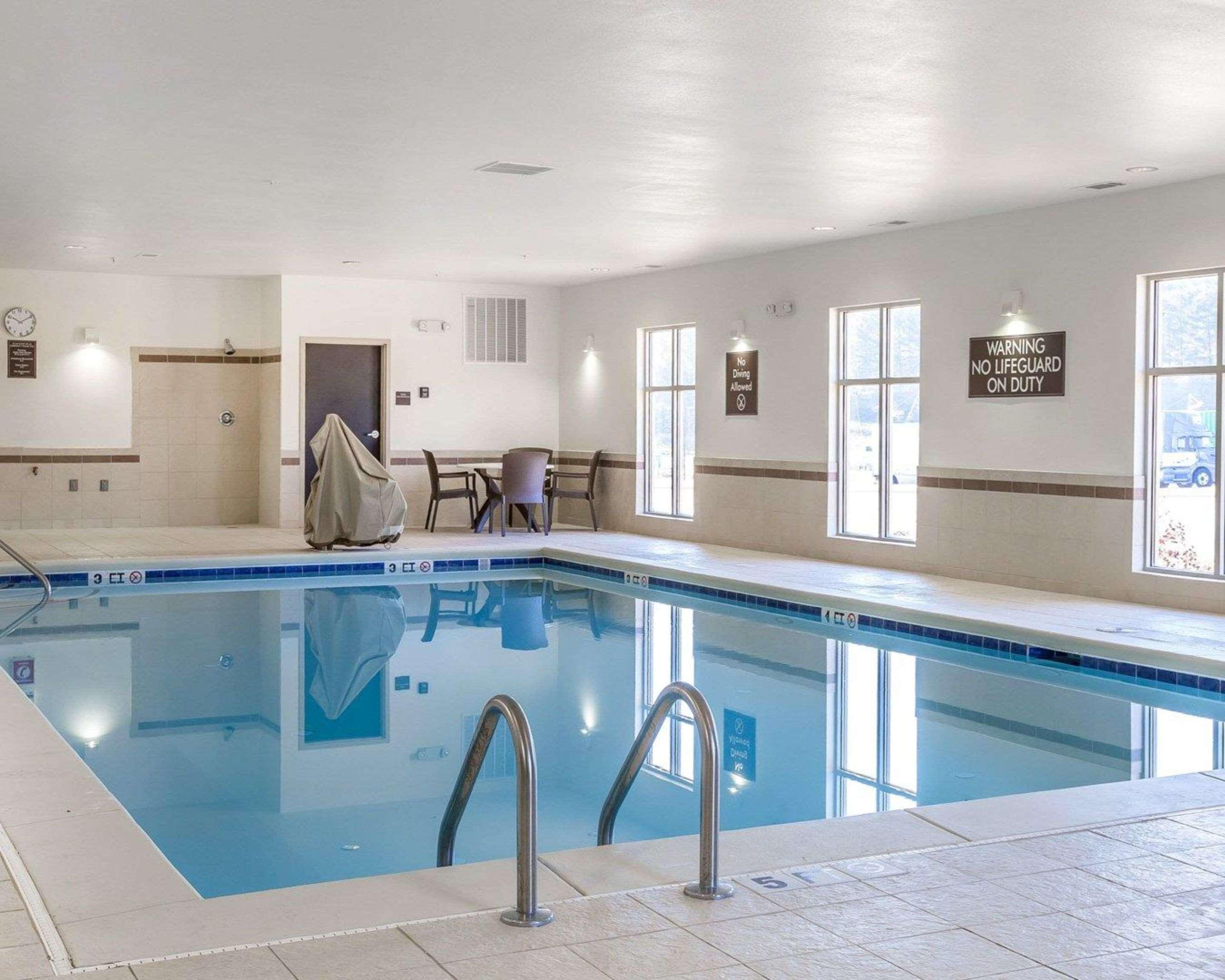 Mainstay Suites קרטרסוויל מראה חיצוני תמונה