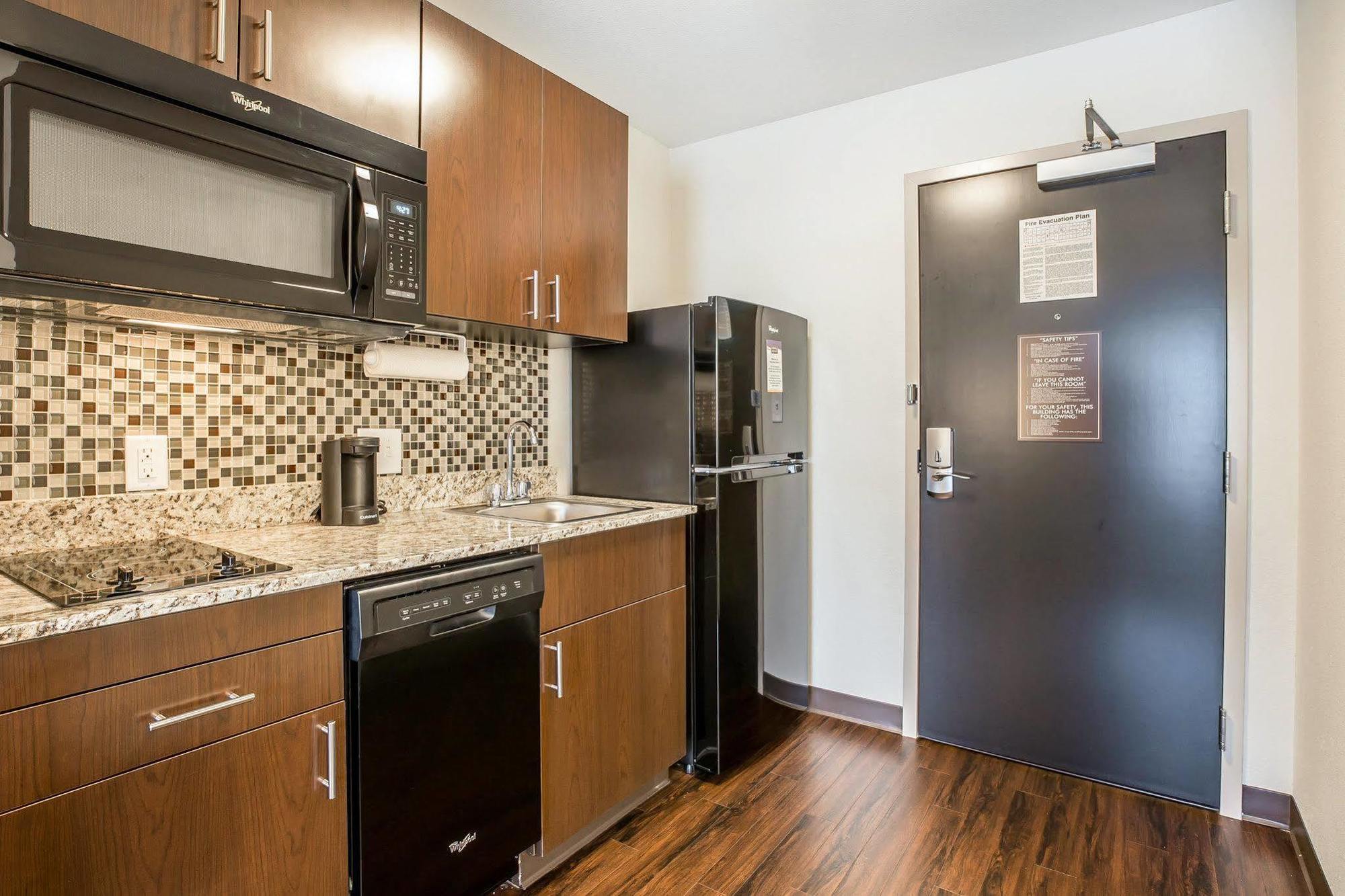 Mainstay Suites קרטרסוויל מראה חיצוני תמונה